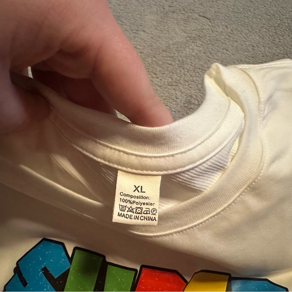 “Super Dad” Mario font tee - Picture 2 of 2